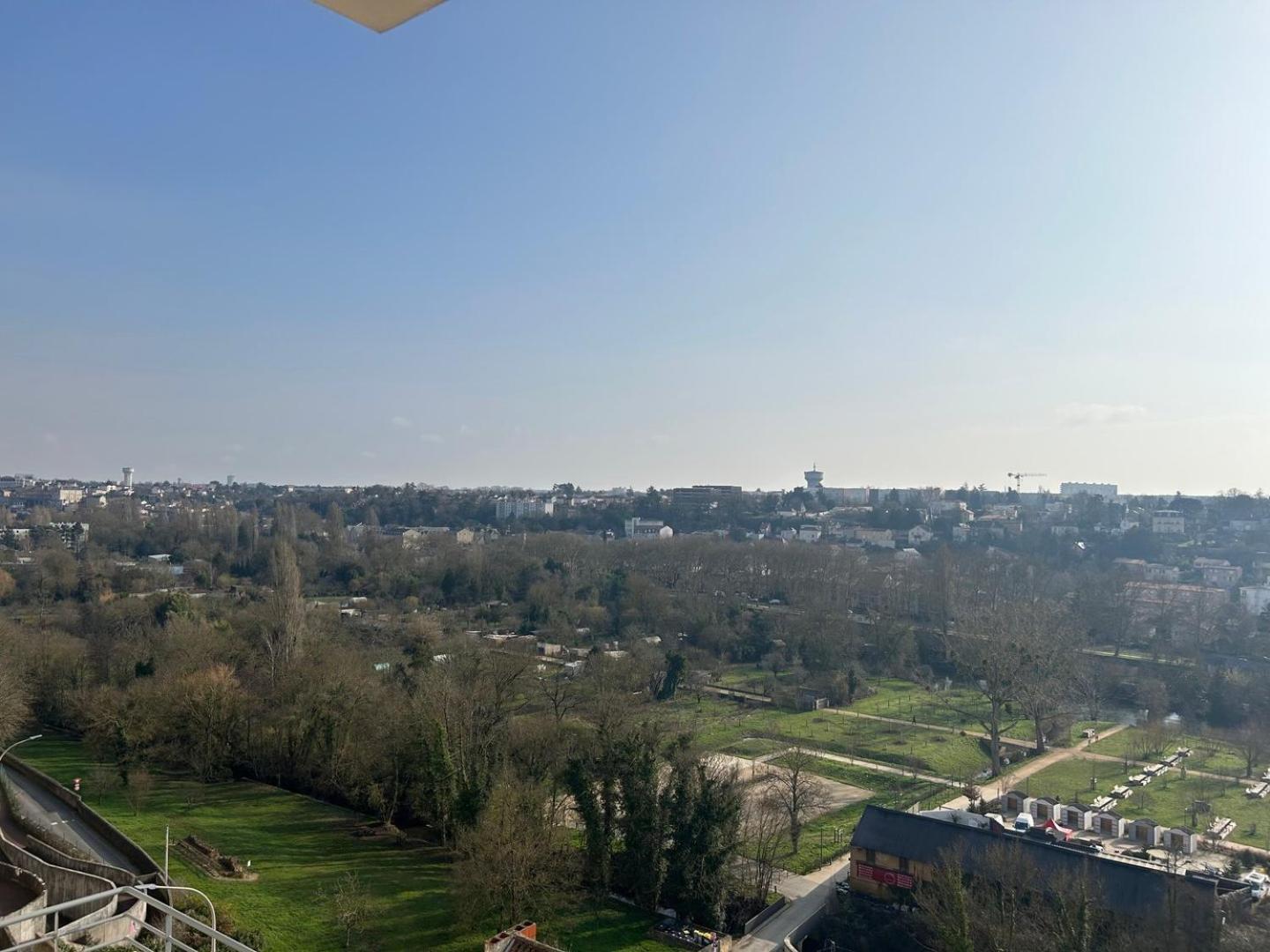 ポアティエThe Belvedere: City Centre With Magnificent Viewsアパートメント エクステリア 写真